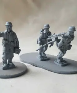 M40FJ-SUP-02 Fallschirmjäger mg34 support team moving