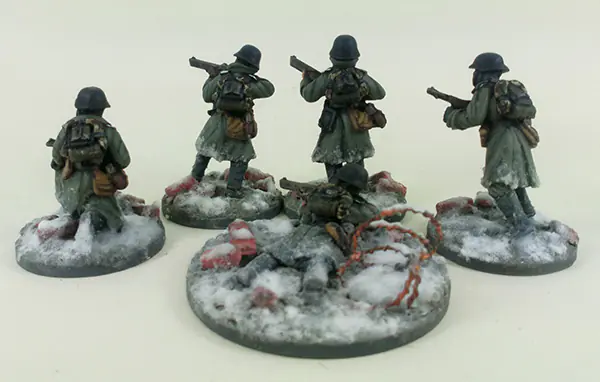 GER114 - German Stalingrad Veterans Assault Squad – Winter Uniform - Image 2