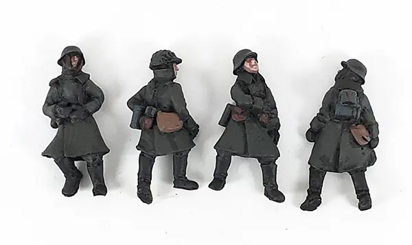 GER130 - German Casualties – Winter Uniform