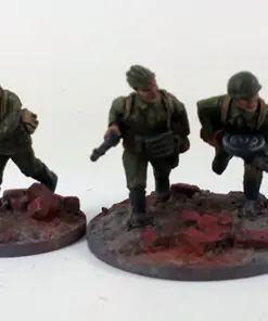 Alternative view of SOV004 - Soviet Squad B – Summer Uniform