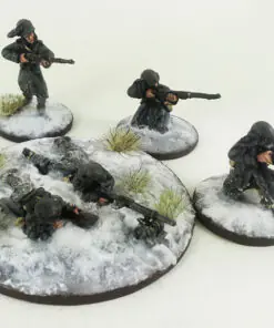 Alternative view of BER103 - Italian Bersaglieri Squad A – Winter Uniform