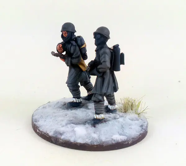 ITA111 - Italian Flamethrower Team – Winter Uniform - Image 2