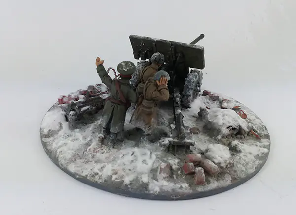 SOV109 - Soviet 76mm M1936 (F22) Anti-tank Gun – Winter Uniform - Image 4