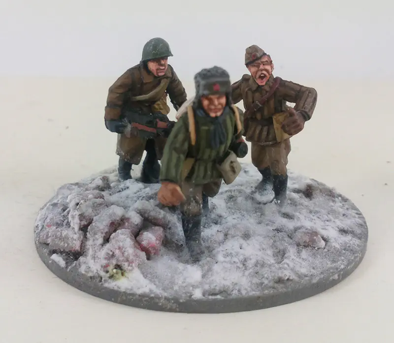 SOV113 - Soviet Anti-tank Rifle – Winter Uniform - Image 2