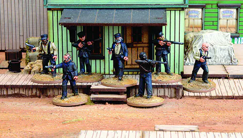 DMH011 Box State Police Boxed Gang - Image 2
