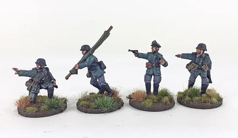 GER302 - Early War German Command - Summer Uniform