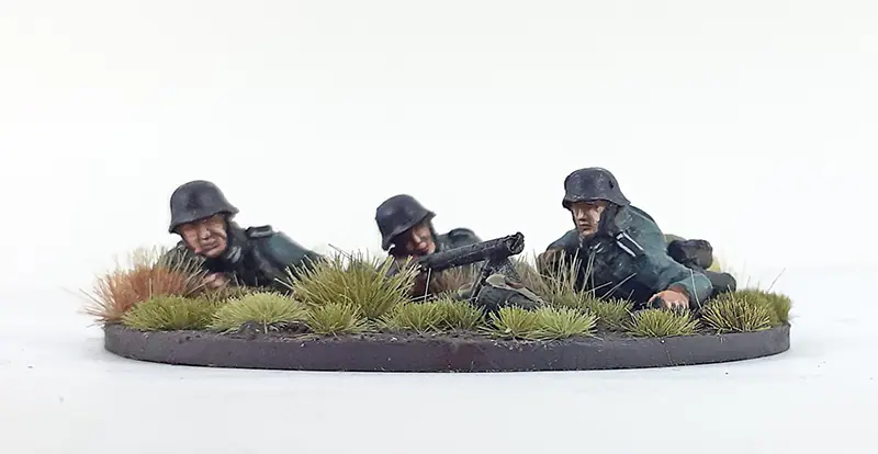 GER303 - Early War German Squad A - Summer Uniform - Image 3