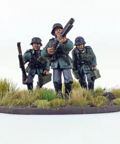 GER304 - Early War German Squad B - Summer Uniform (Copy) - Image 3