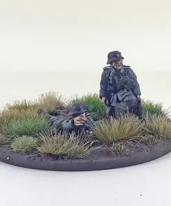 Alternative view of GER306 - Early War German 50mm Mortar Team - Summer Uniform