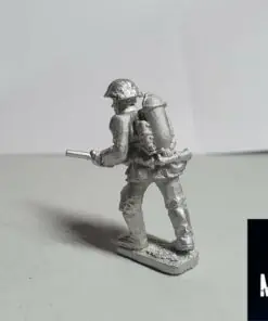 Alternative view of M40SS-SUP-06 Early War SS flametrower