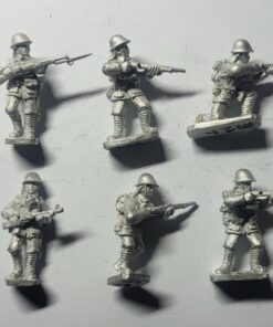 KNIL-INF-04 KNIL Squad 4 Native Madsen hip firing (helmet)