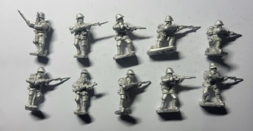 KNIL-INF-04 KNIL Squad 4 Native Madsen hip firing (helmet)