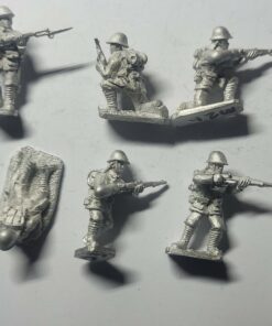KNIL-INF-12 KNIL Squad 12 Native Madsen prone (helmet)