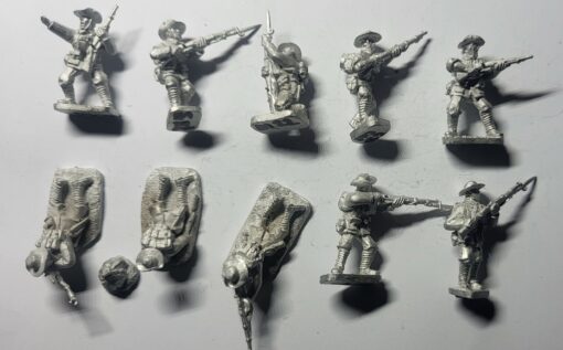 KNIL-INF-13 KNIL Squad 13 European Madsen prone (hat)