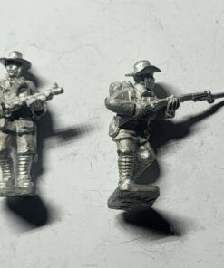 Alternative view of KNIL-INF-11 KNIL Squad 11 Native Madsen moving (hat)