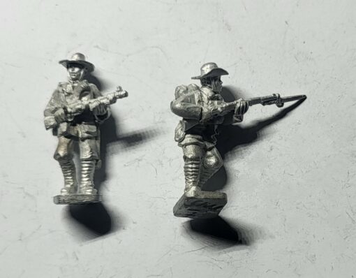 KNIL-INF-11 KNIL Squad 11 Native Madsen moving (hat) - Image 2