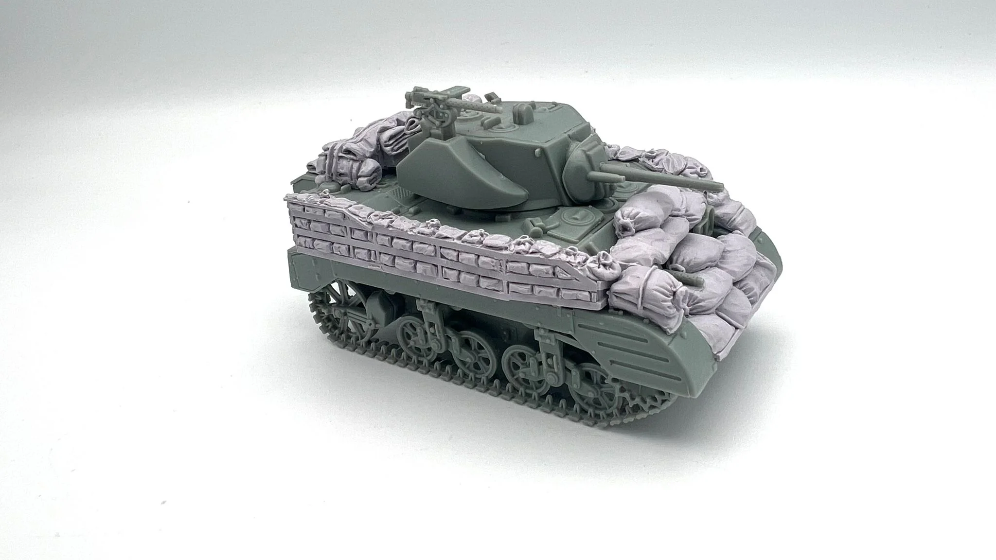 282RG003 - M5A1 Stuart Stowage Kit - Resin - Image 2