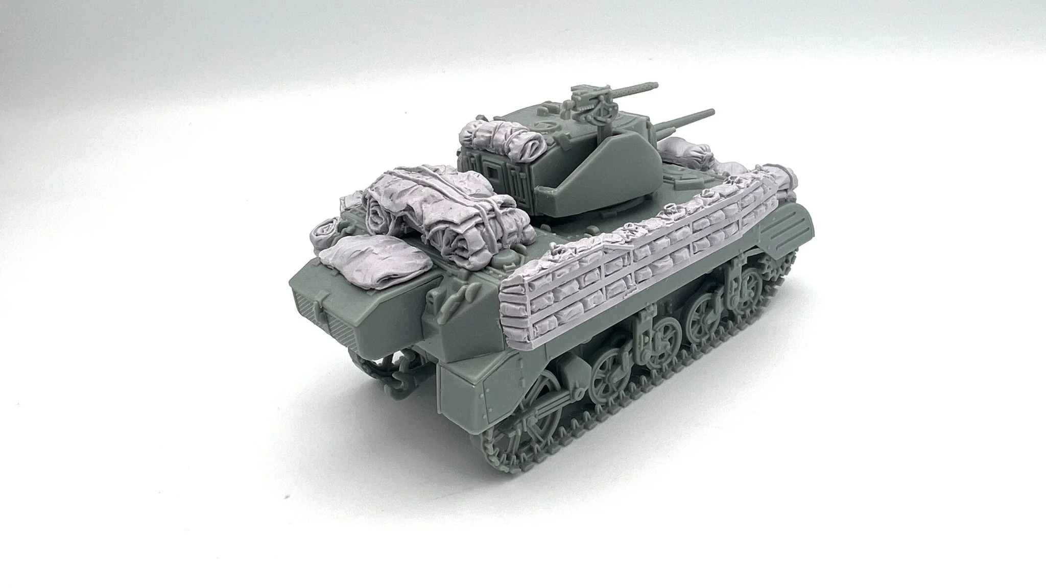 282RG003 - M5A1 Stuart Stowage Kit - Resin - Image 3