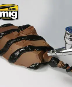 Alternative view of Camouflage Masking Putty