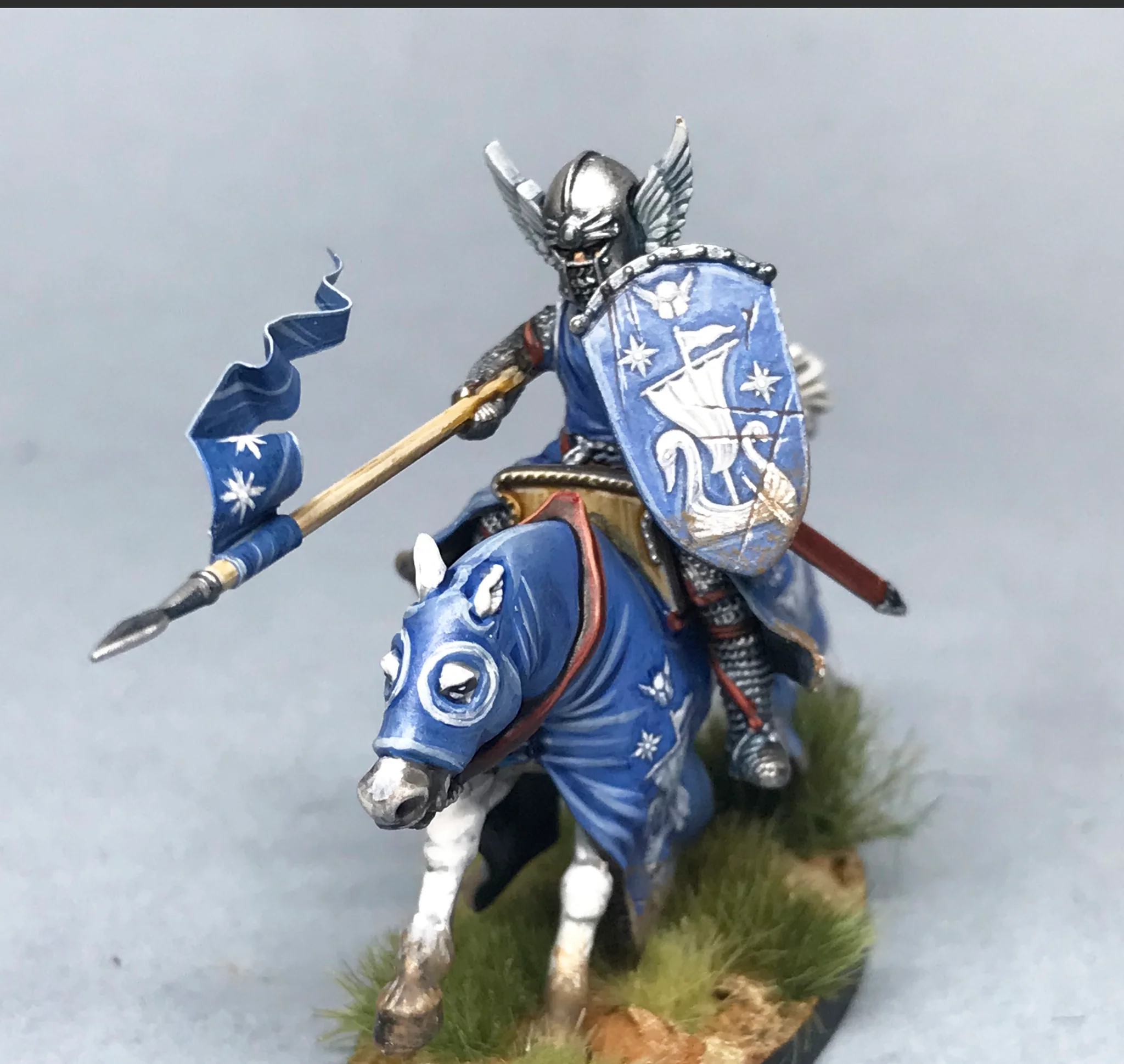 Medieval & Fantasy Heads, Cloaks & Shields - Image 32