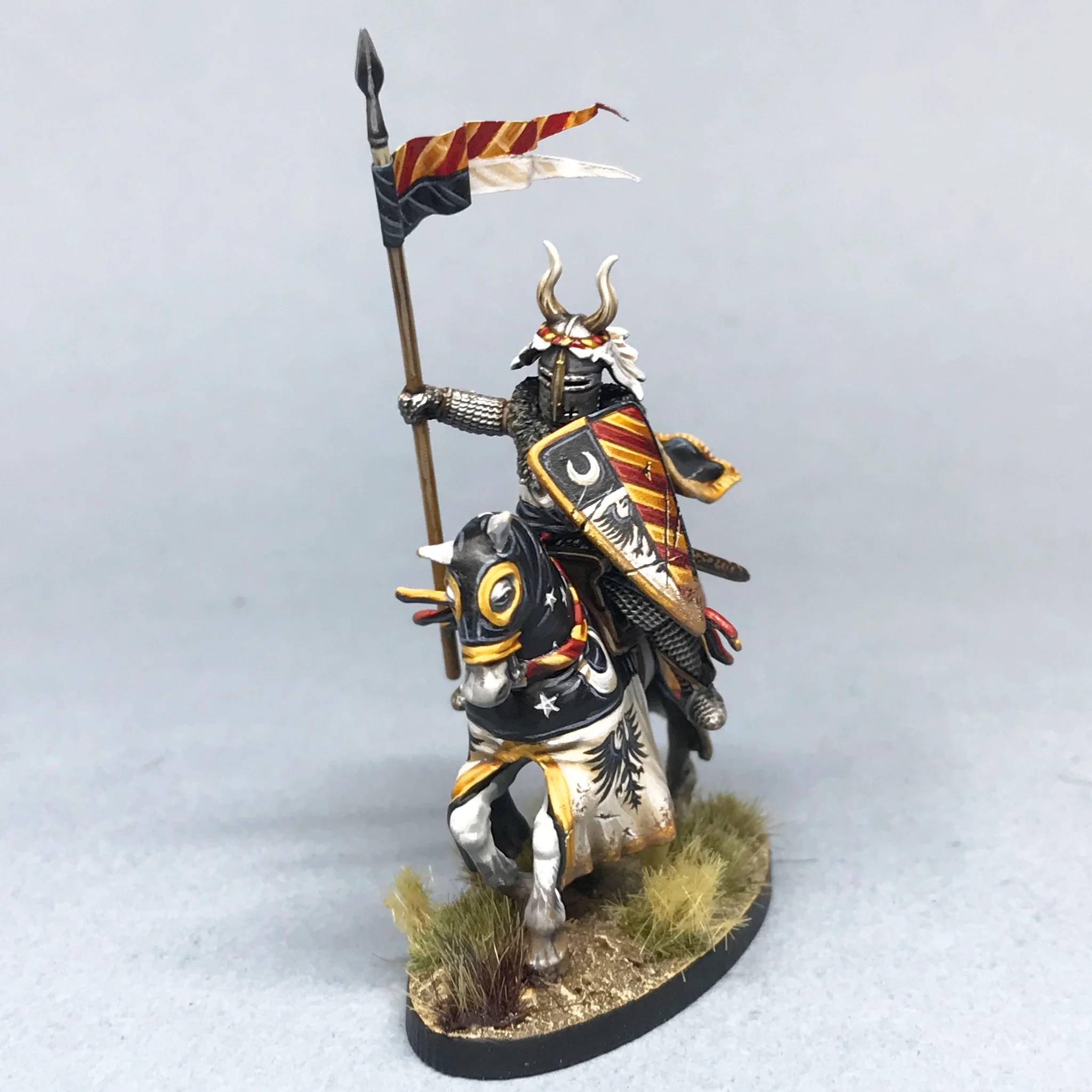 Medieval & Fantasy Heads, Cloaks & Shields - Image 23