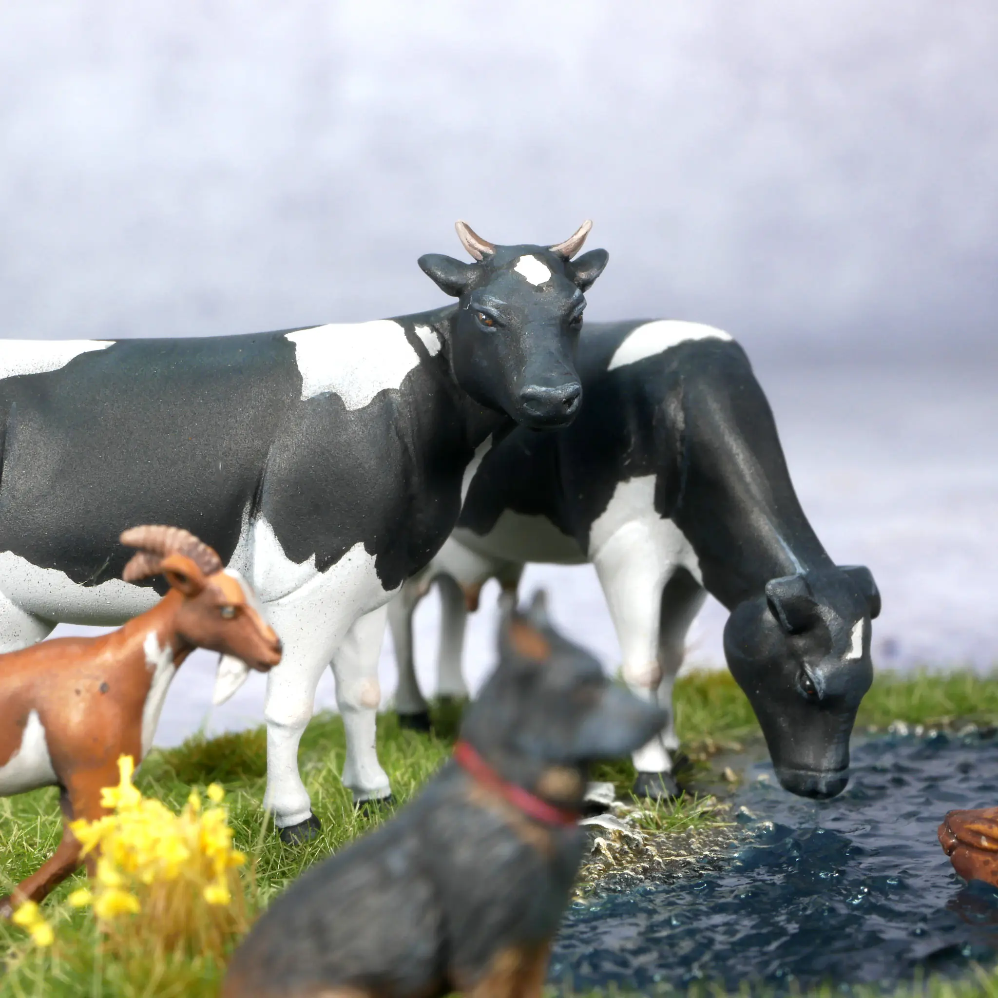 1/72 Farm Animal Kit (2 frames per kit) - Image 3