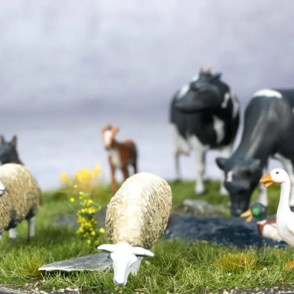 1/72 Farm Animal Kit (2 frames per kit) - Image 9