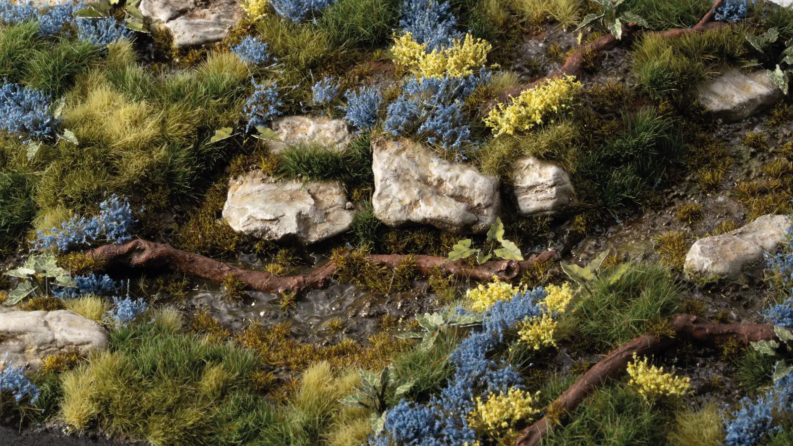 GGFS-BLU Bluebeard Flowers - Image 2