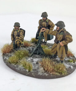 HUN106 - Hungarian 81mm Mortar Team - Winter Uniform (Great Escape Games)