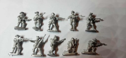 KNIL-INF-43 squad madsen hip firing Johnson rifles