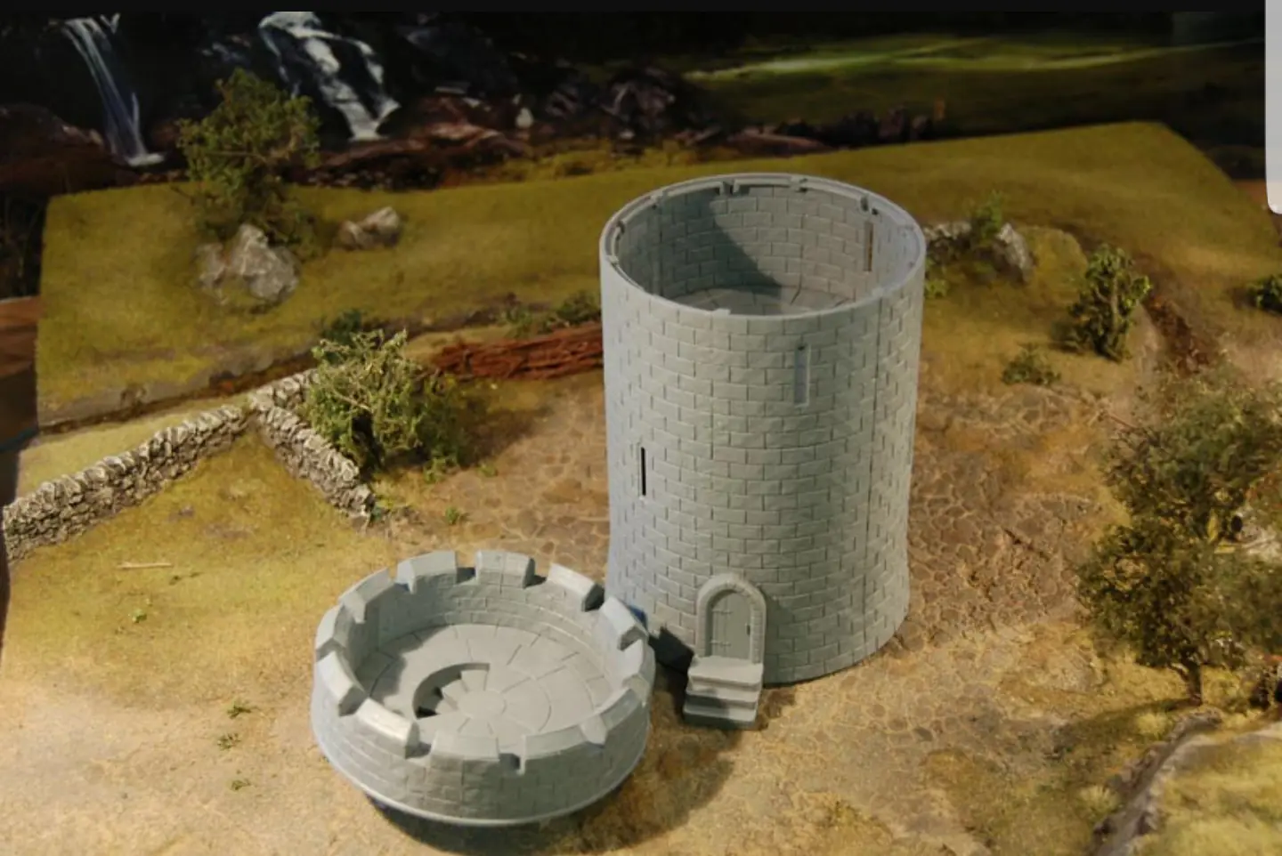 28mm Medieval Fortified Castle Round Tower - Image 4