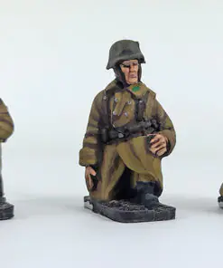 HUN108 - Hungarian Anti-tank Gun Crew - Winter Uniform
