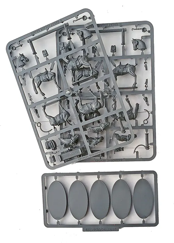 DMHP108 Standing Horses Plastic Set x1